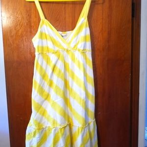 SO yellow summer dress